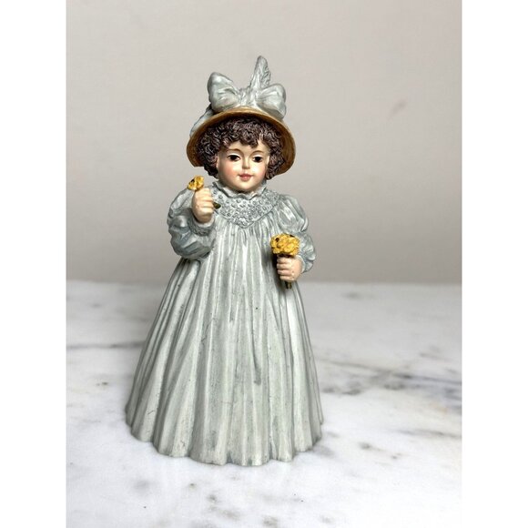 A Flower For You Figurine By Maud Humphrey Bogart 1990 Hamilton Collectors Club - Picture 1 of 6